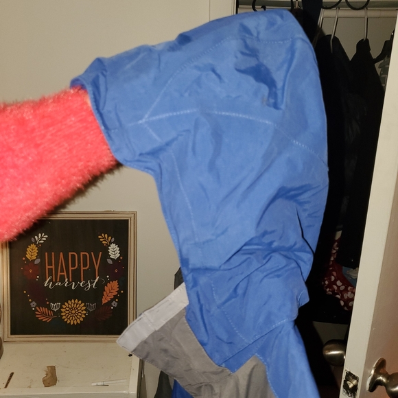 NWOT Boys Jacket - Picture 2 of 8